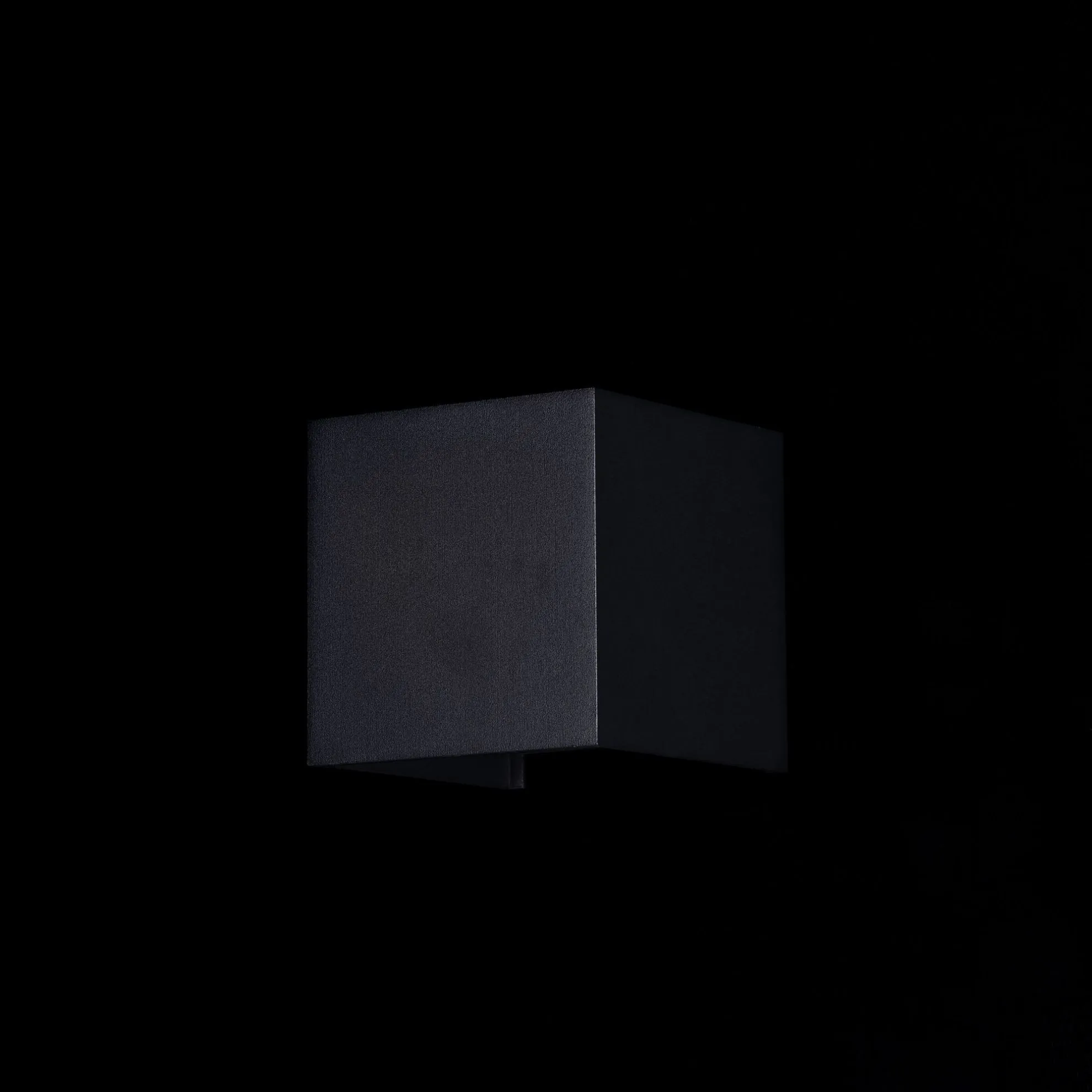 Applique Cubo Fulton Nero Doppia Luce Led Regolabile IP54 Maytoni