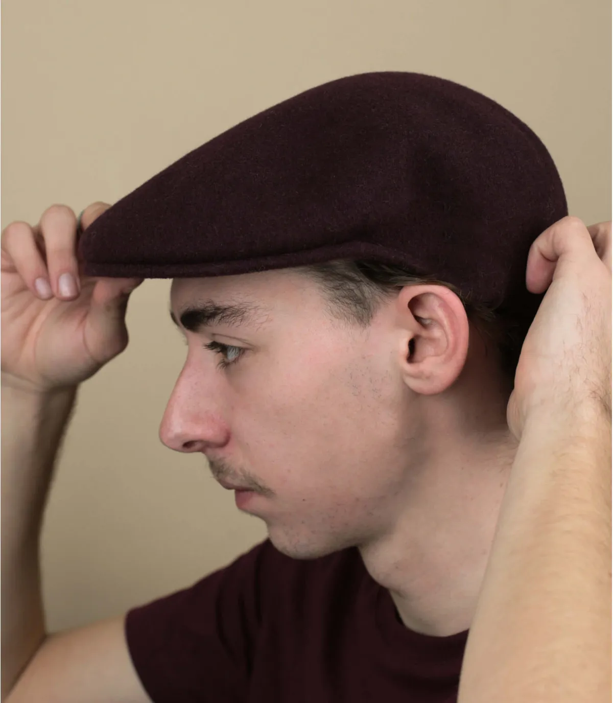     berretto lana bordeaux   504 Wool vino     