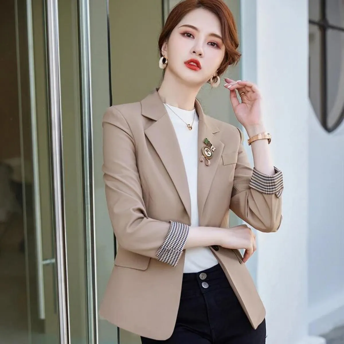 Blazer da donna slim primavera autunno nuovo arrivo moda donna grigio nero albicocca caffè cappotto giacca slim femminile