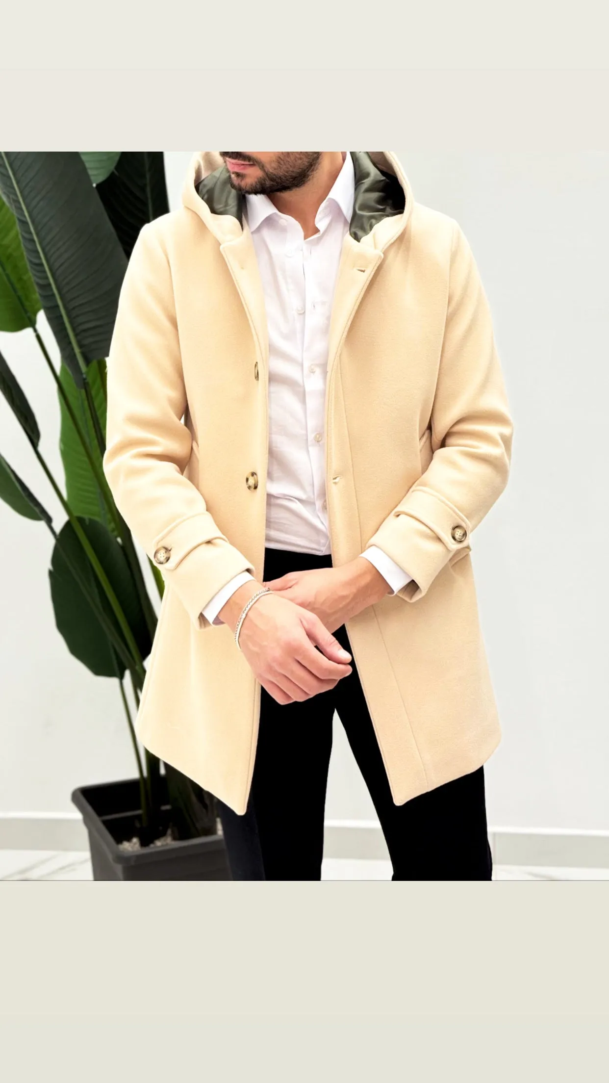 Cappotto con cappuccio