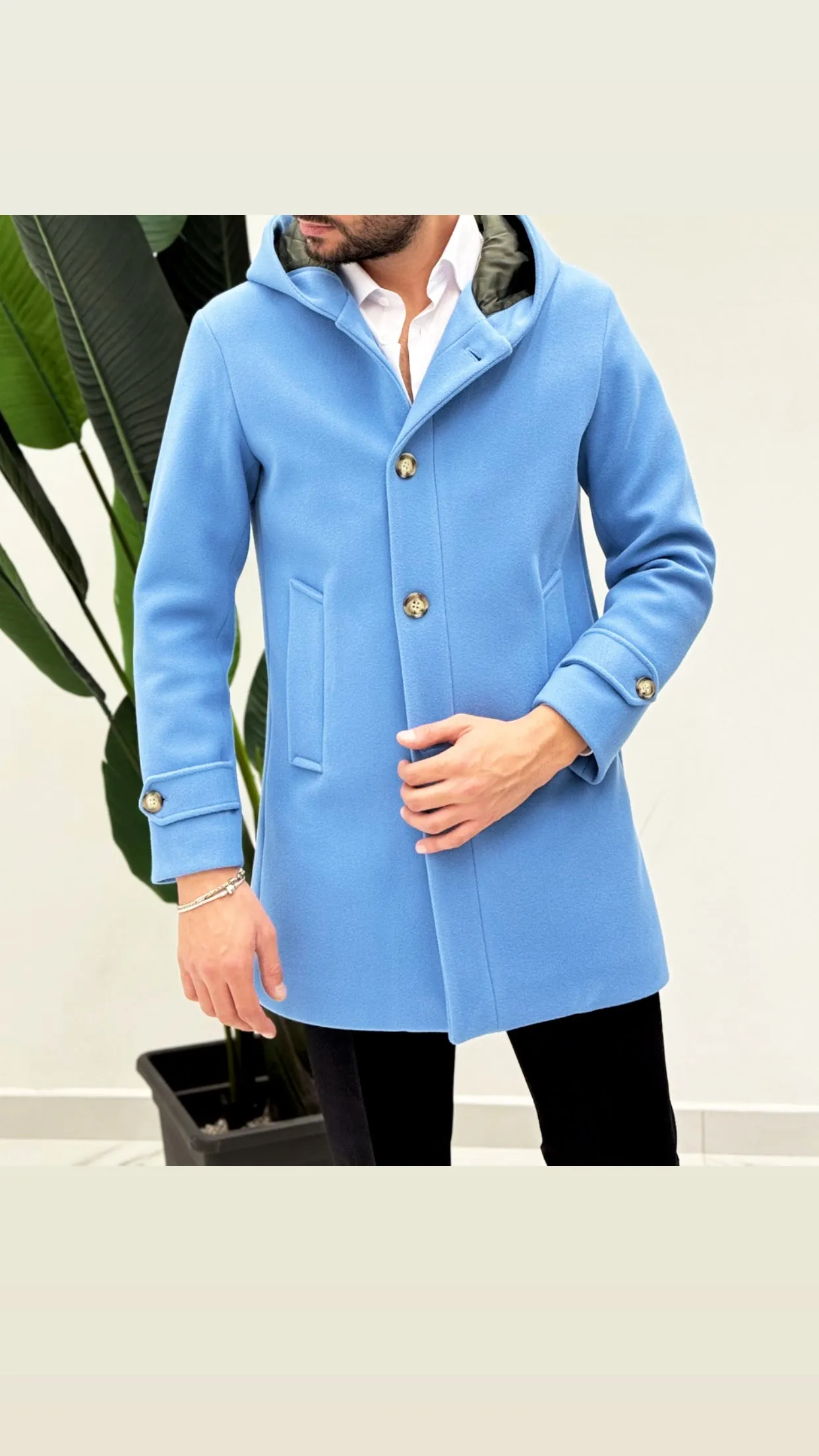 Cappotto con cappuccio