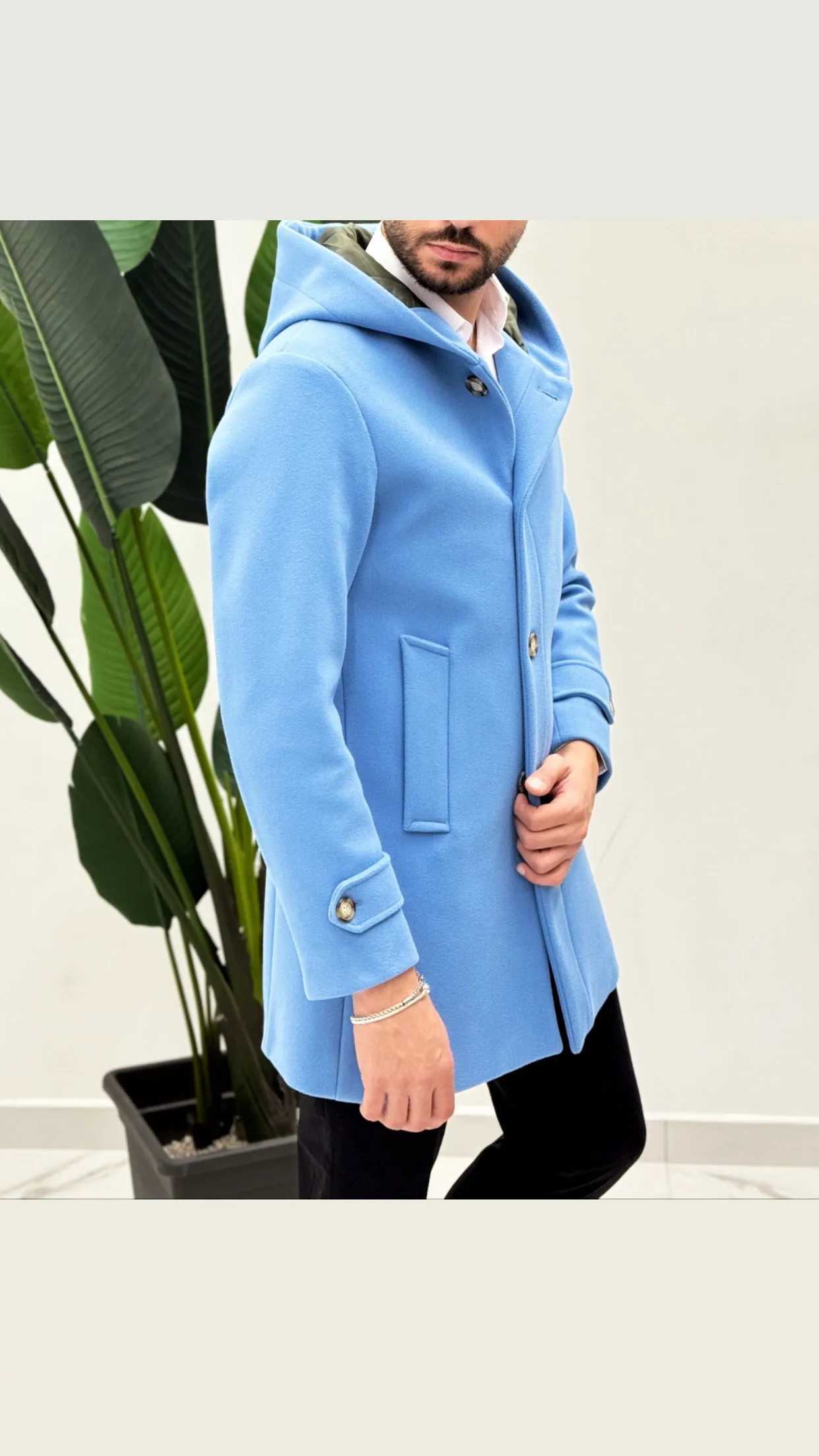 Cappotto con cappuccio
