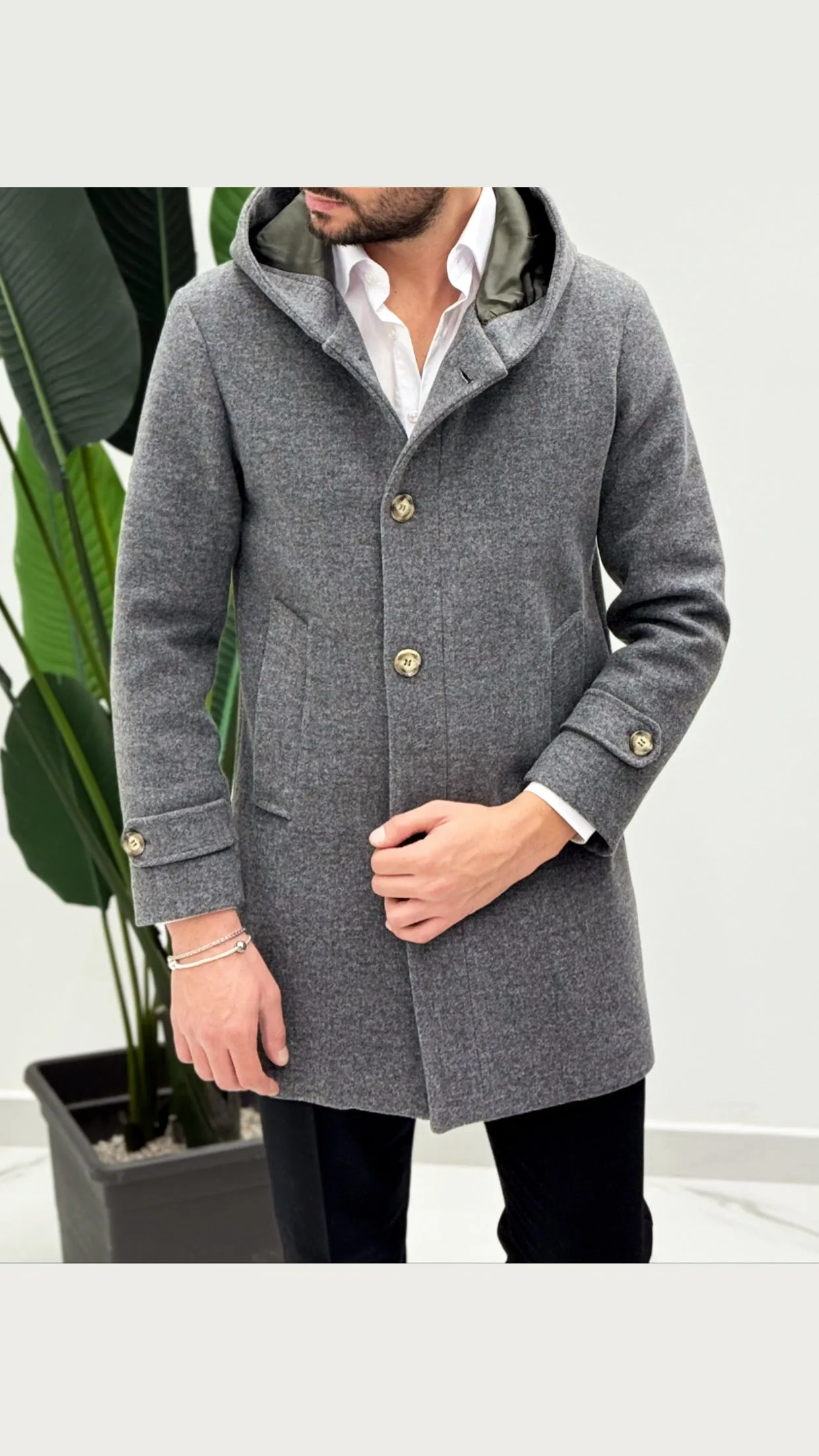 Cappotto con cappuccio