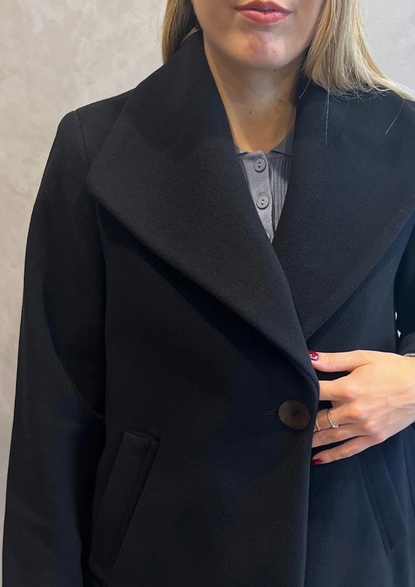 Cappotto corto foderato misto lana-kashmir