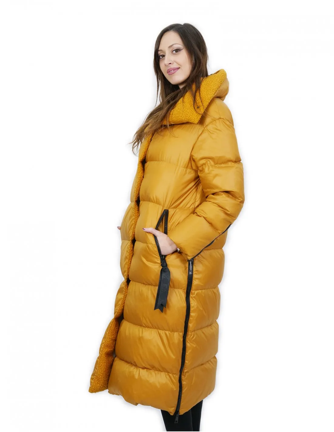 Cappotto piumino d'oca 42 giallo lungo 112 centimetri morbido elegante 