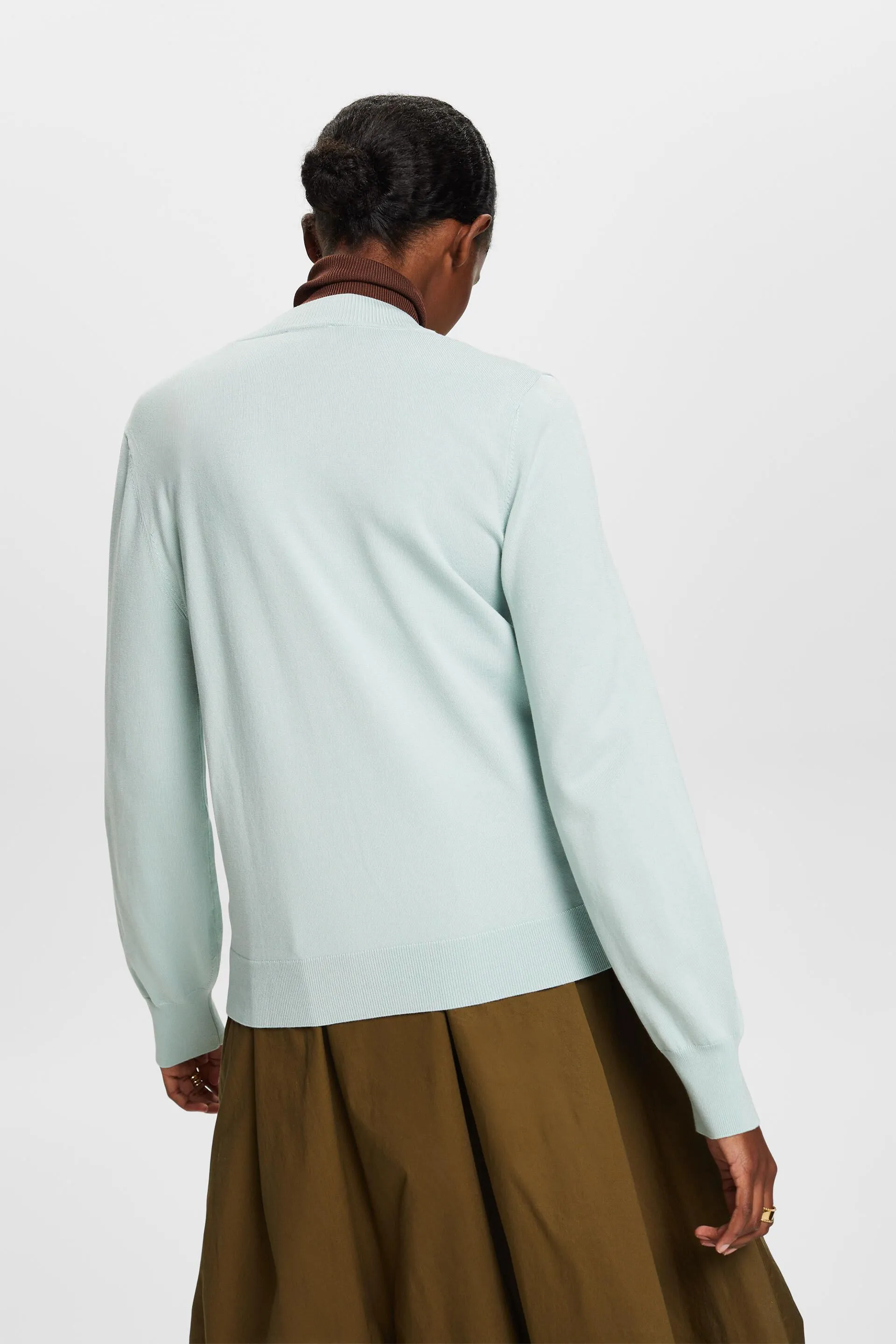 Cardigan basic con scollo a V