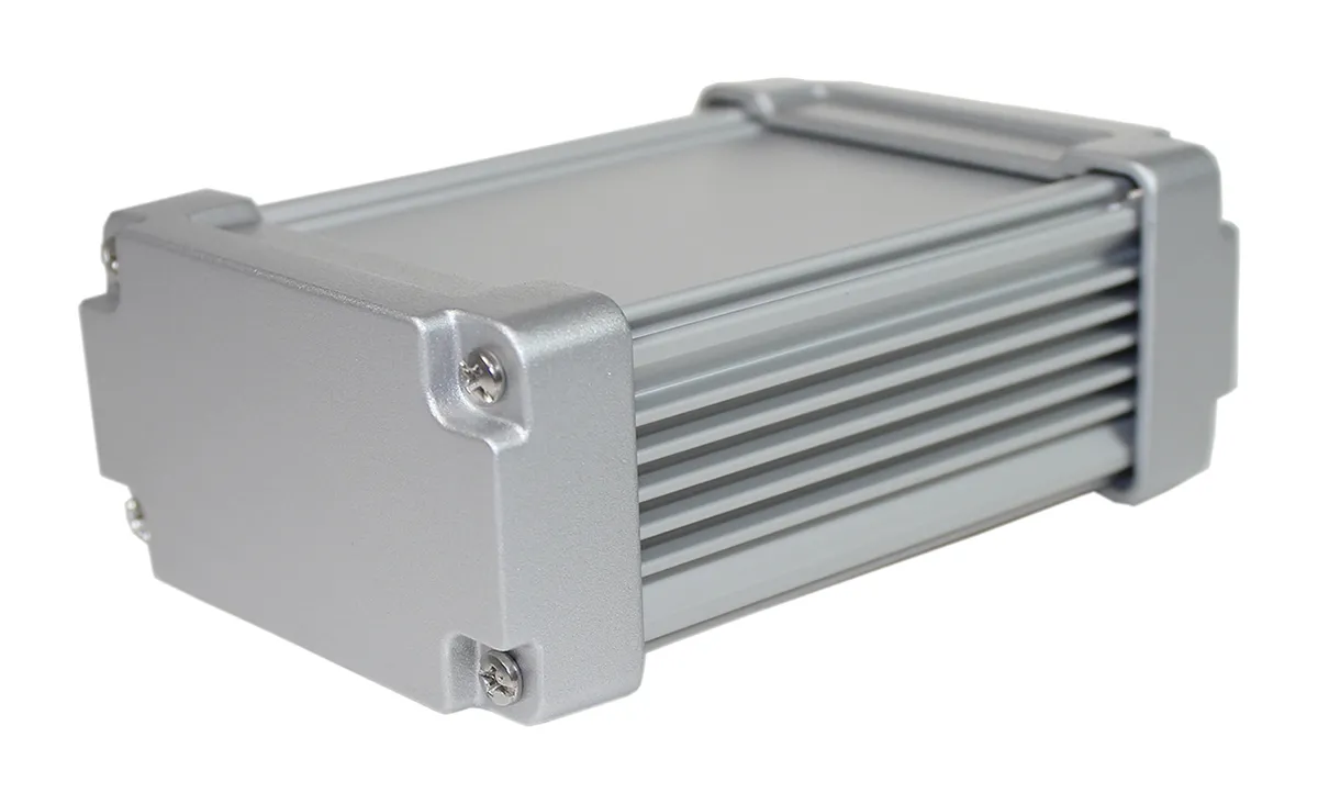 Contenitore per dissipatore Takachi Electric Industrial in Alluminio 275 x 156.3 x 81.3mm, IP67
