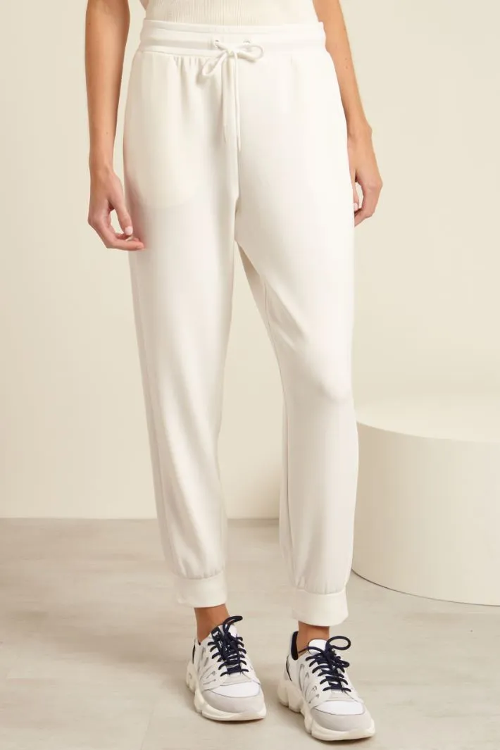 Joggers effetto seta lavata