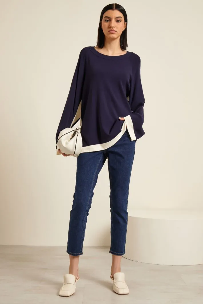 Maglia con maniche ampie