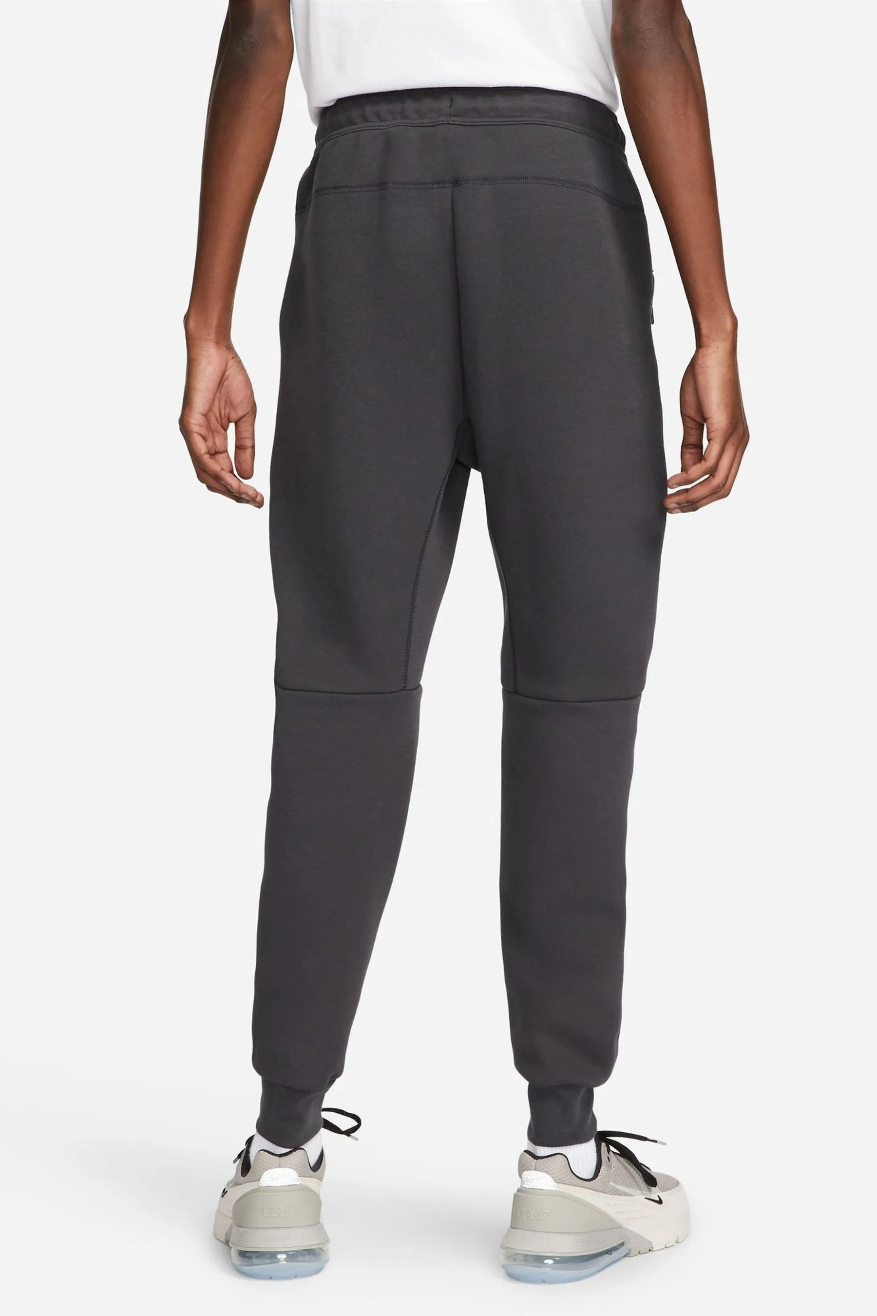 Nike - Pantaloni da jogging in tessuto tecnico e pile