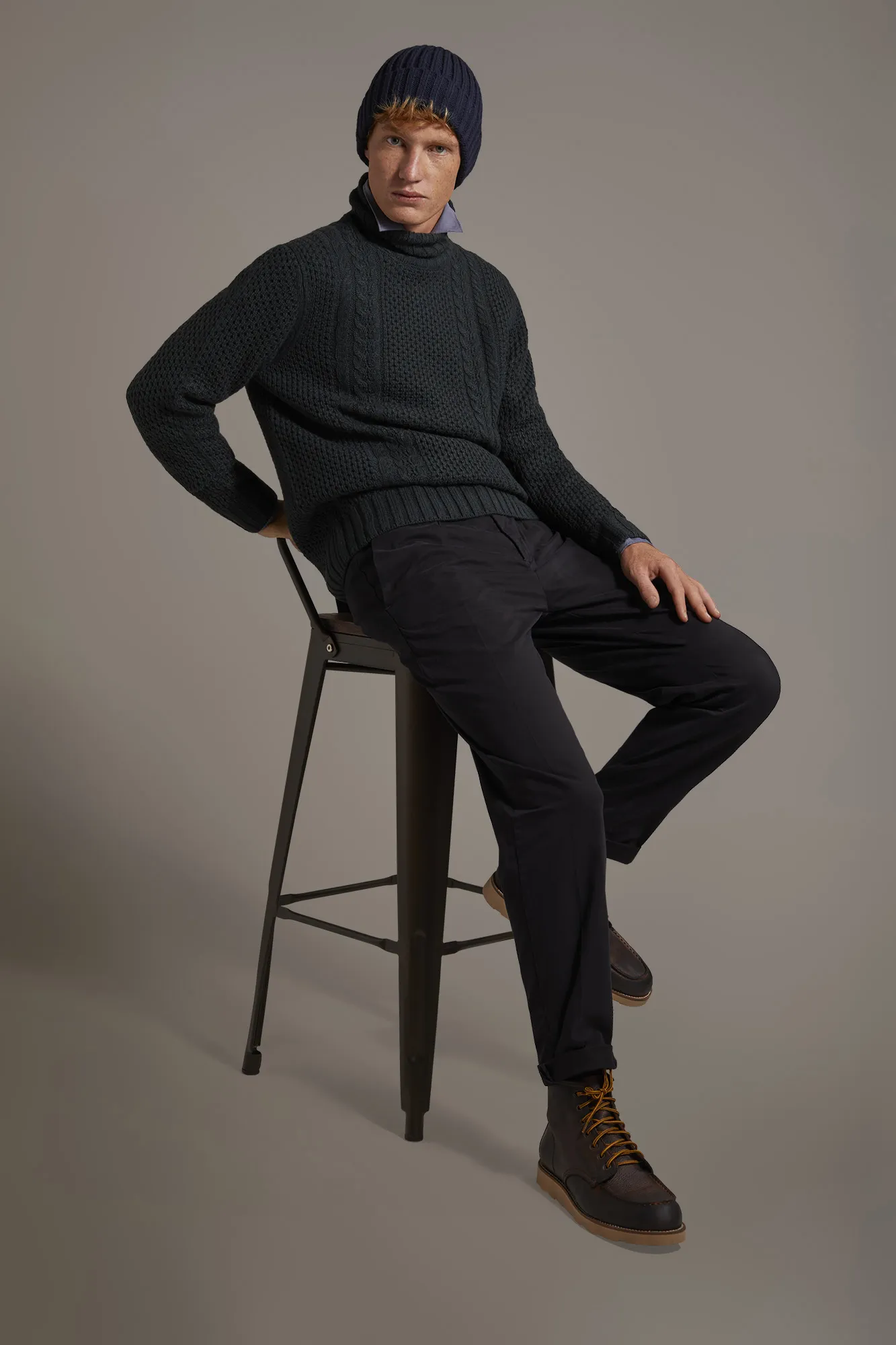Pantalone chino uomo con pinces singola