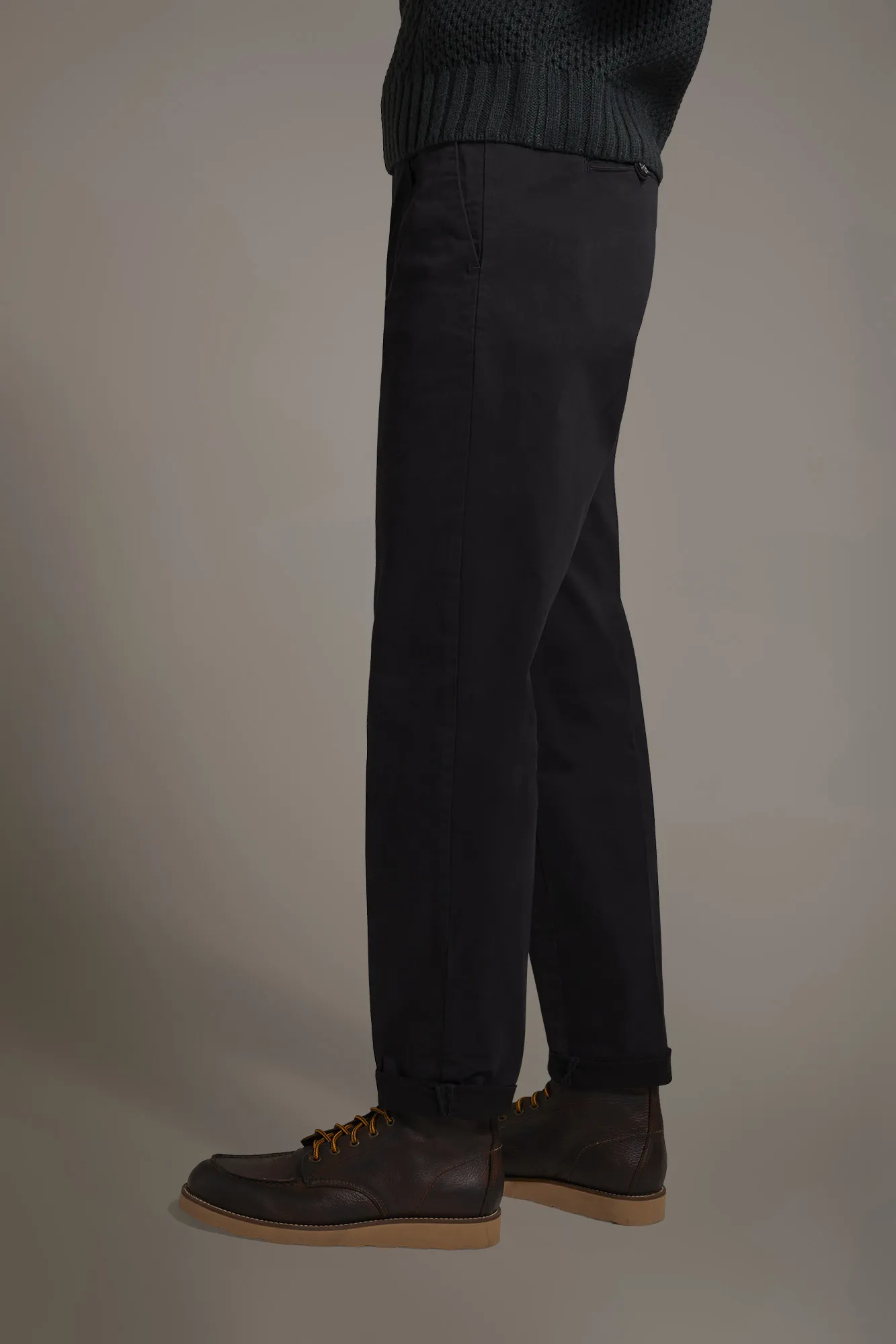 Pantalone chino uomo con pinces singola
