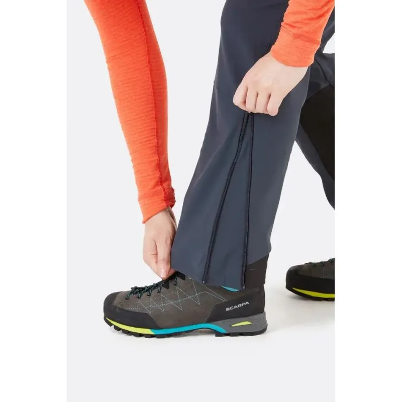 Pantaloni softshell da donna Rab Ascendor Alpine (Ebano)