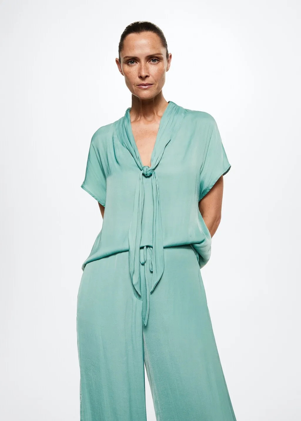 Pantaloni vita elasticizzata satinati