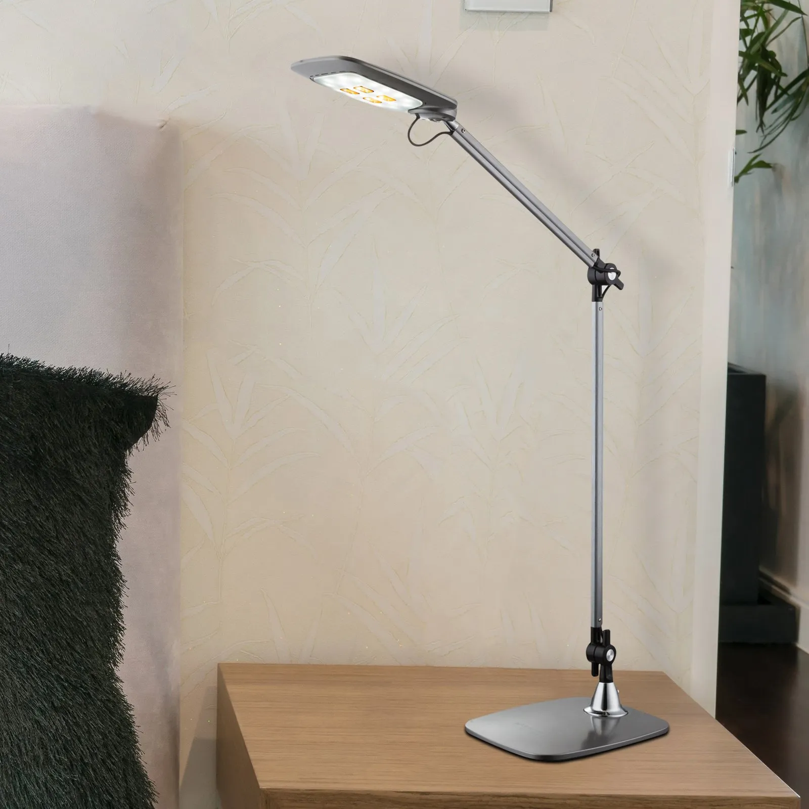 Pattaya lampada LED tavolo snodo argento dim CCT