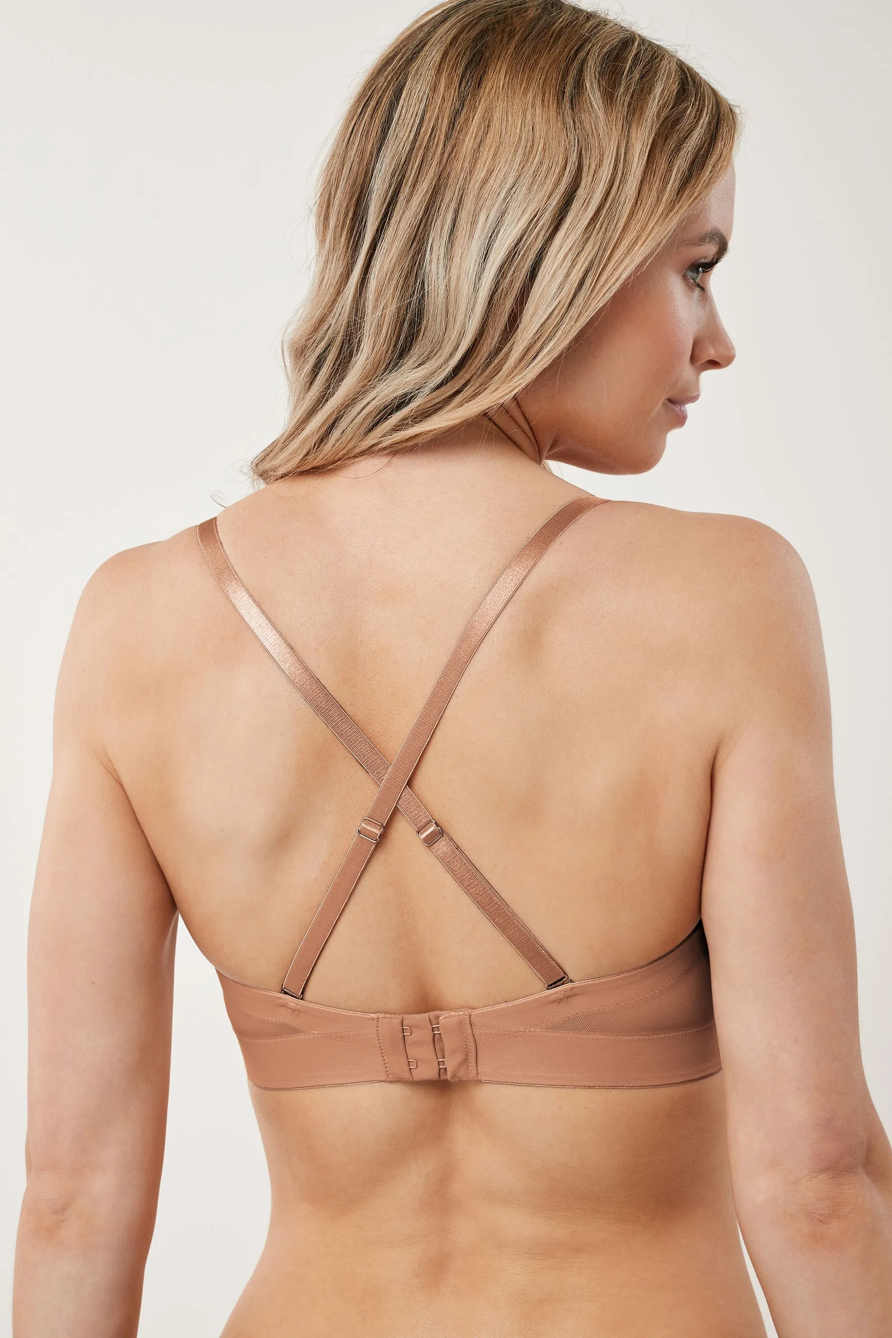 Reggiseno a corpetto contenitivo leggermente imbottito per scollature sul retro senza spalline