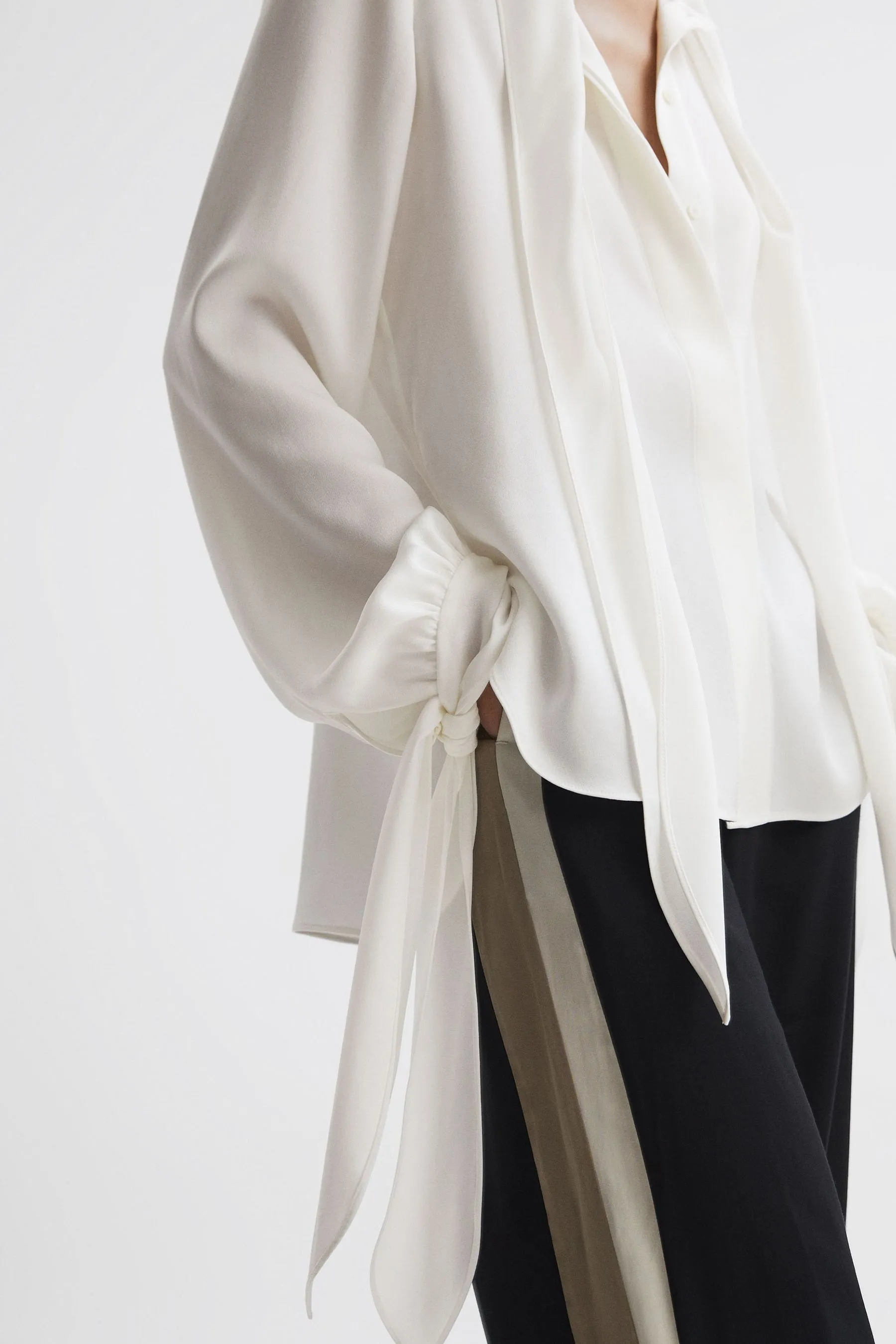 Reiss - Giselle - Blusa con laccetti    