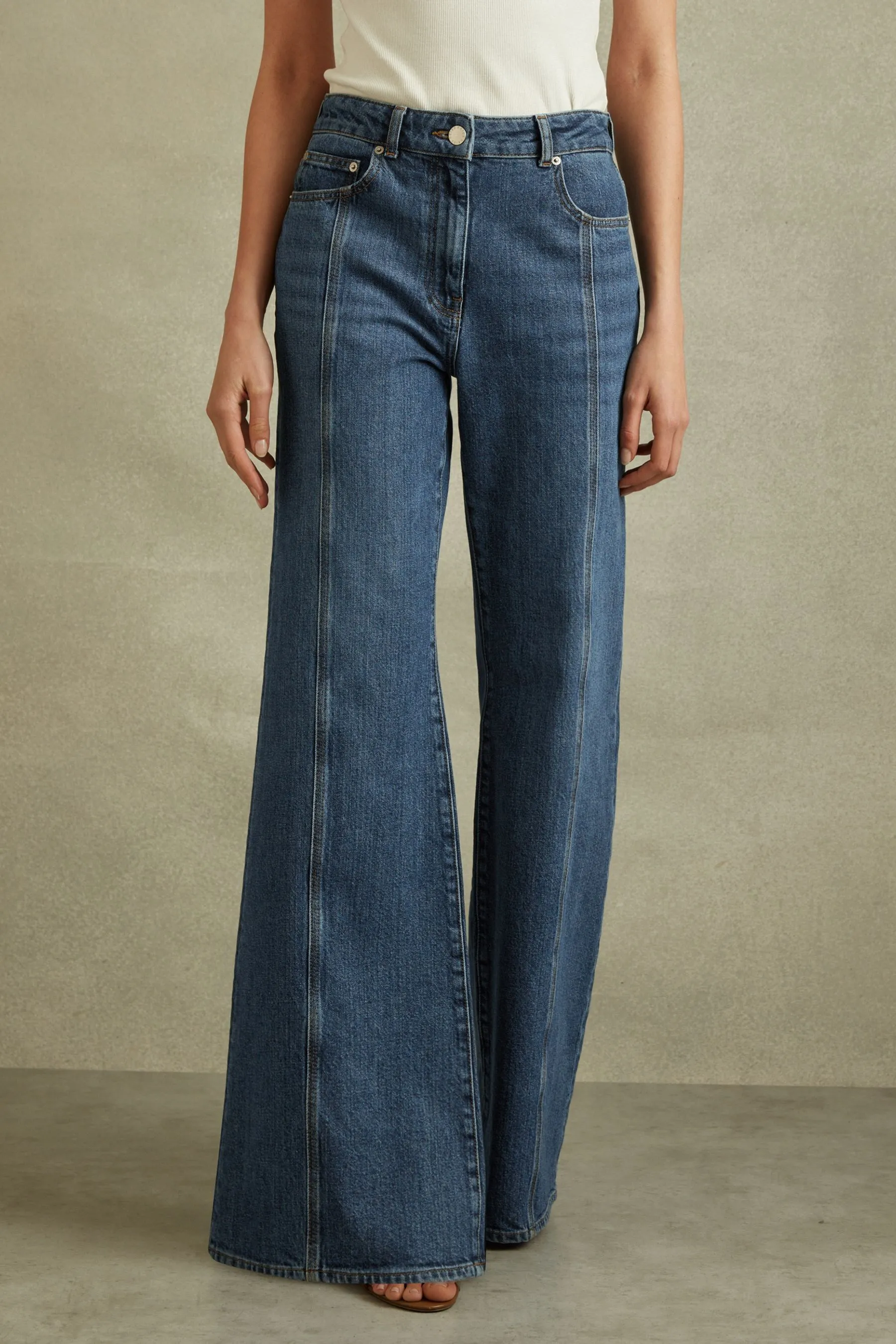 Reiss Juniper - Jeans svasata con cucitura frontale    
