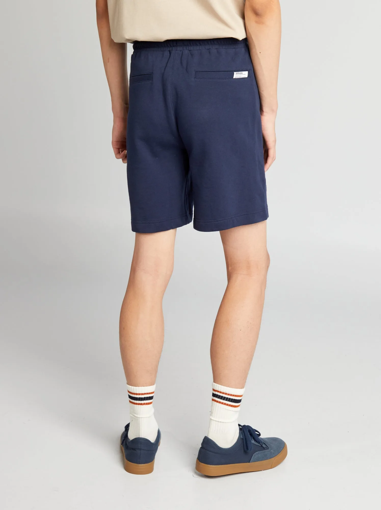 Shorts in tessuto felpato con tasche con zip - NERO