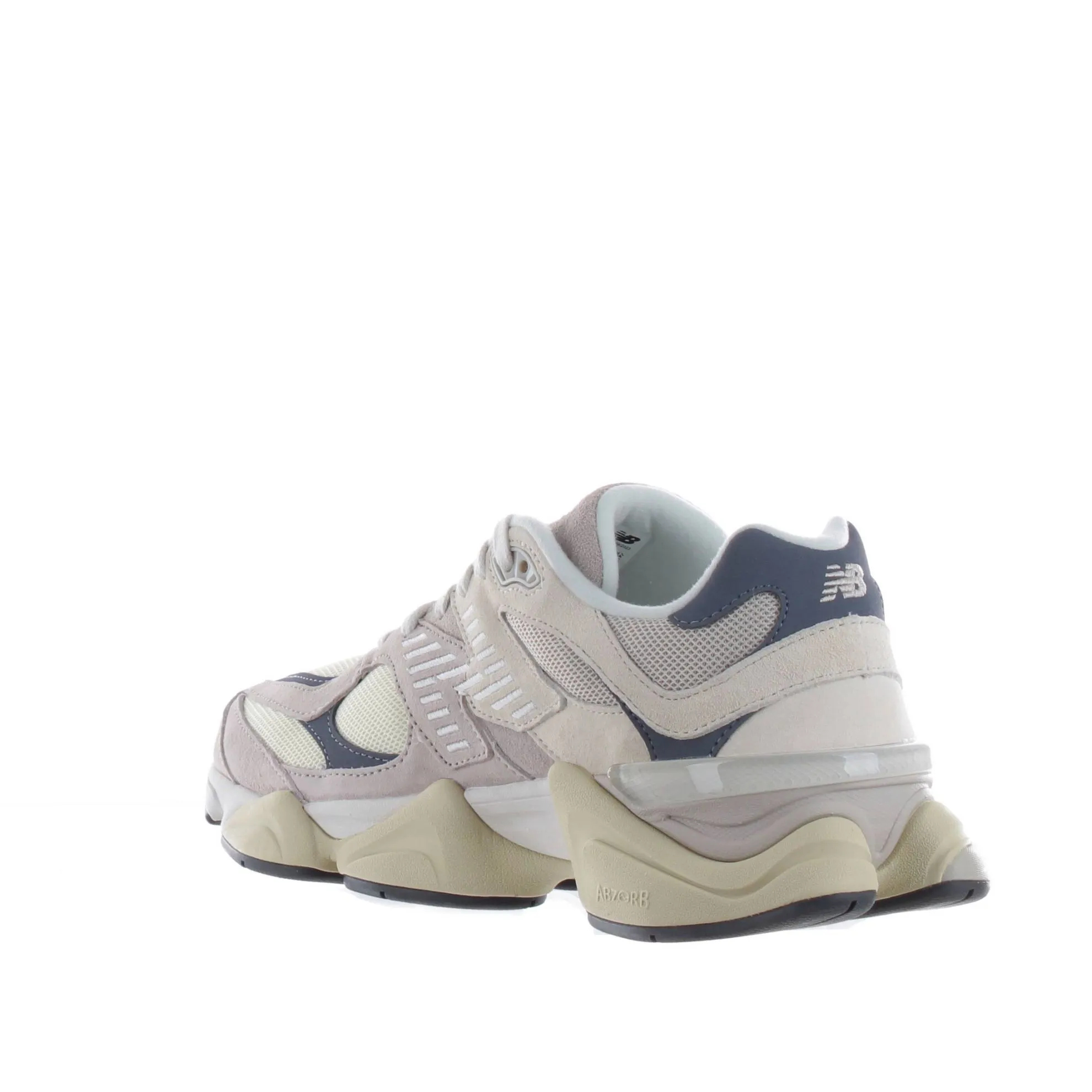 Sneaker 9060 in camoscio