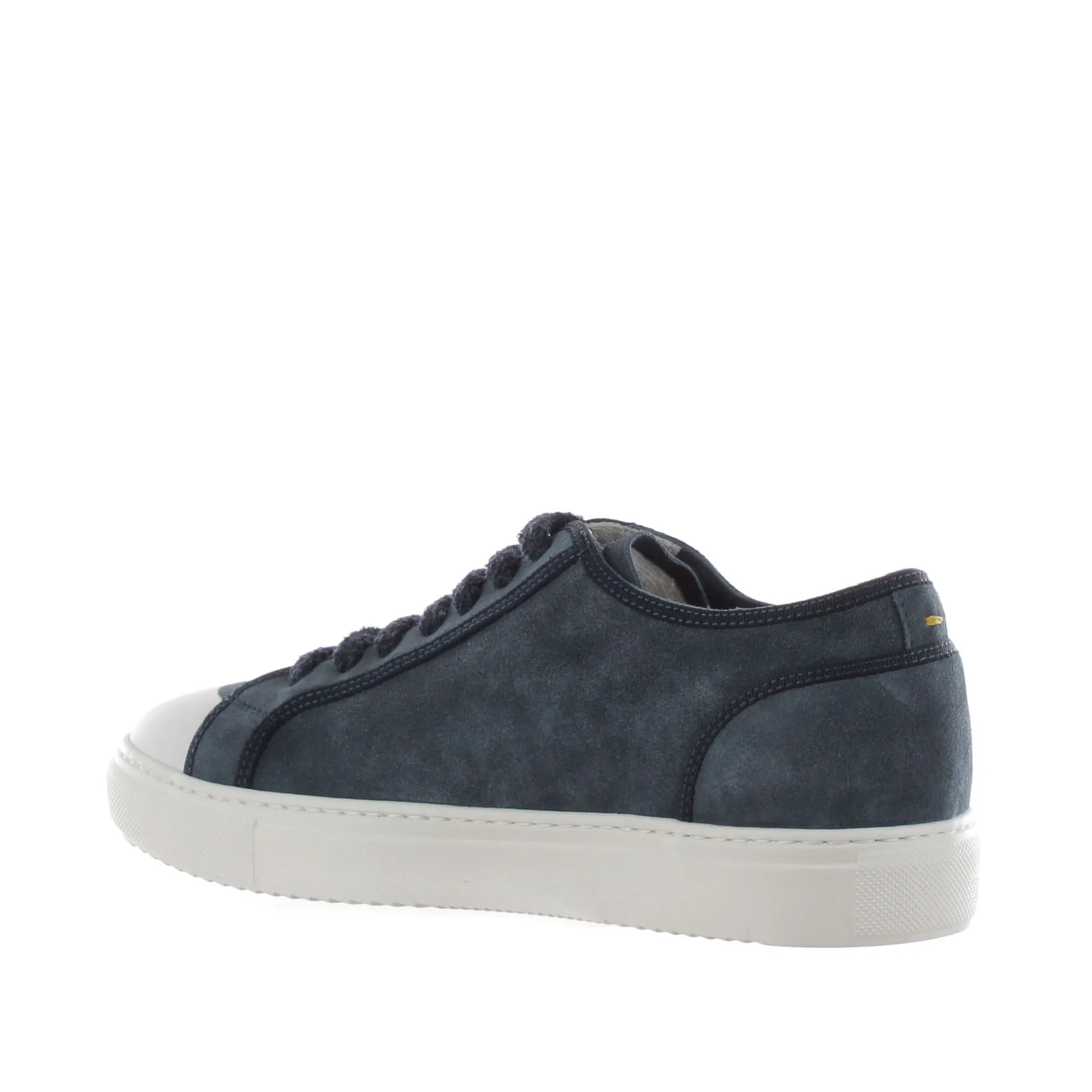 Sneaker in camoscio