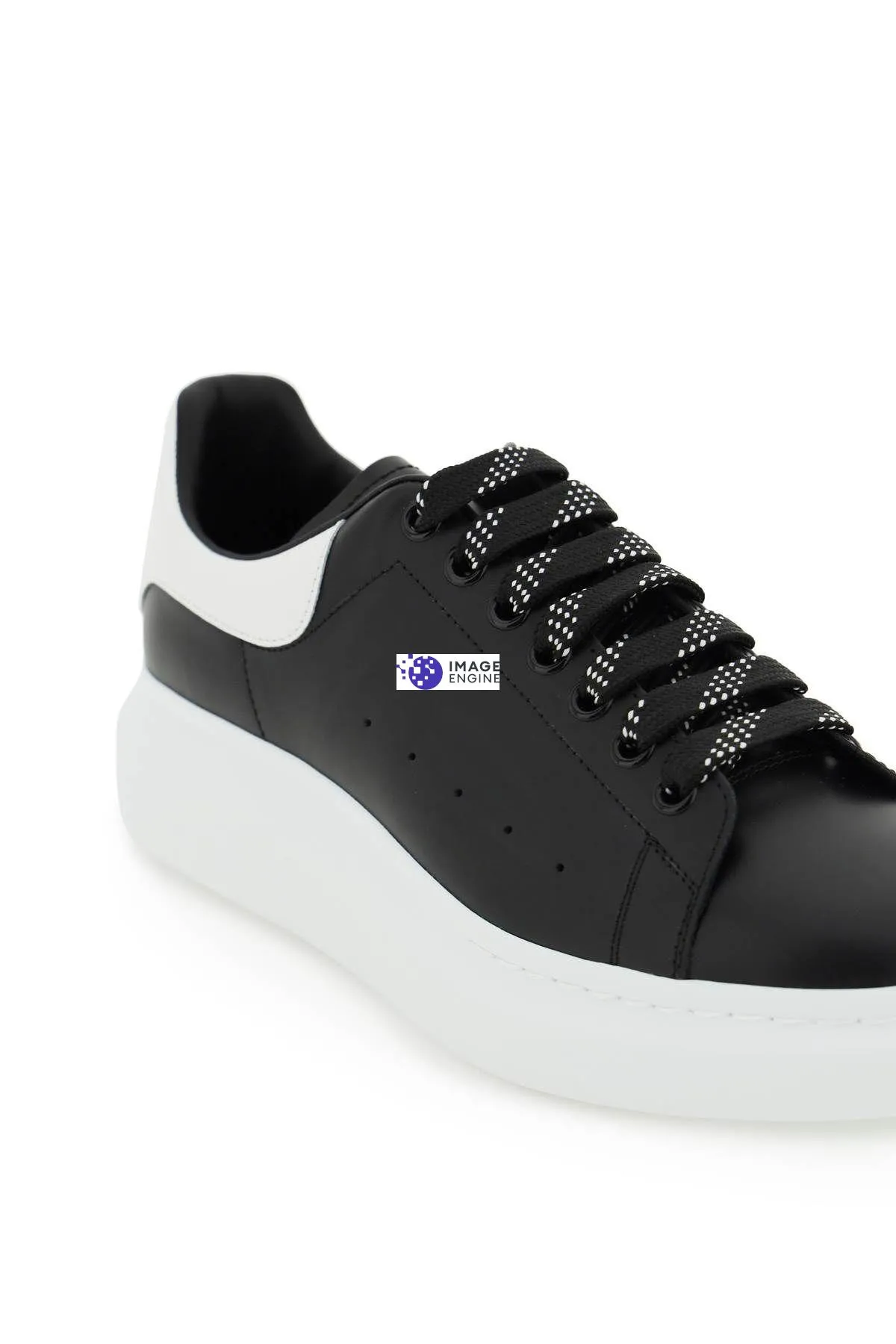 SNEAKER OVERSIZE
