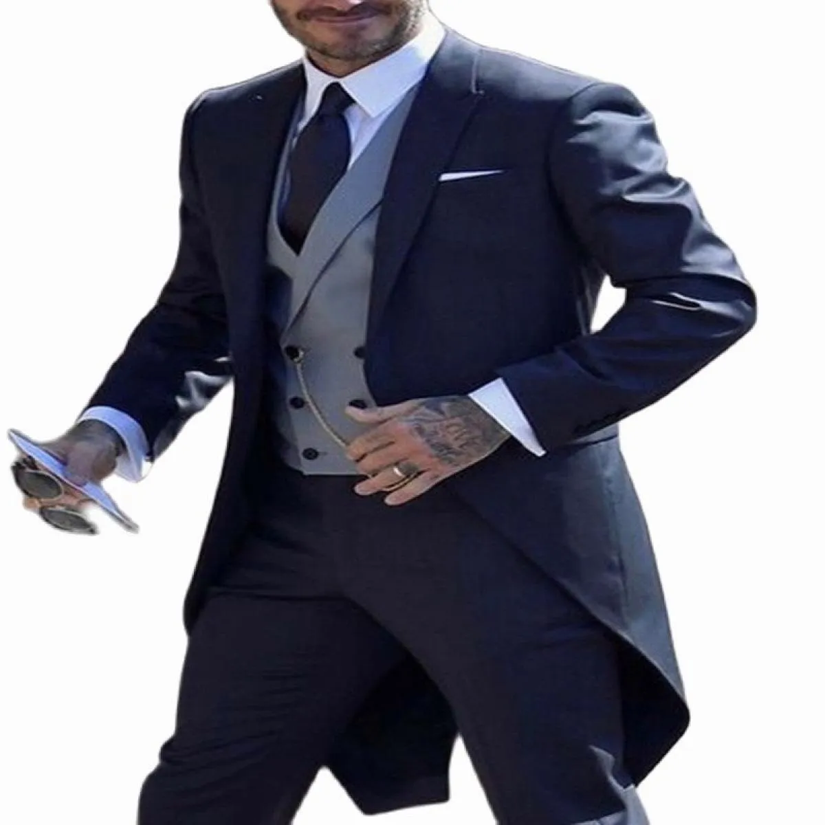 Stile gentiluomo italiano Matrimonio uomo Cappotto lungo coda Smoking dello sposo Prom Abiti formali da uomo Terno Masculino (gi