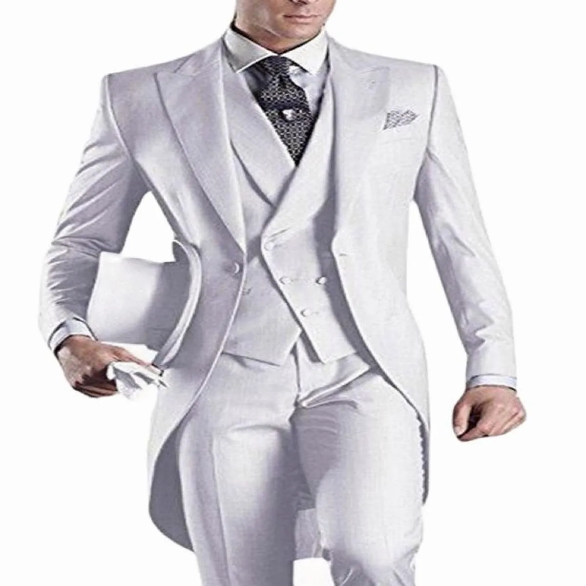 Stile gentiluomo italiano Matrimonio uomo Cappotto lungo coda Smoking dello sposo Prom Abiti formali da uomo Terno Masculino (gi