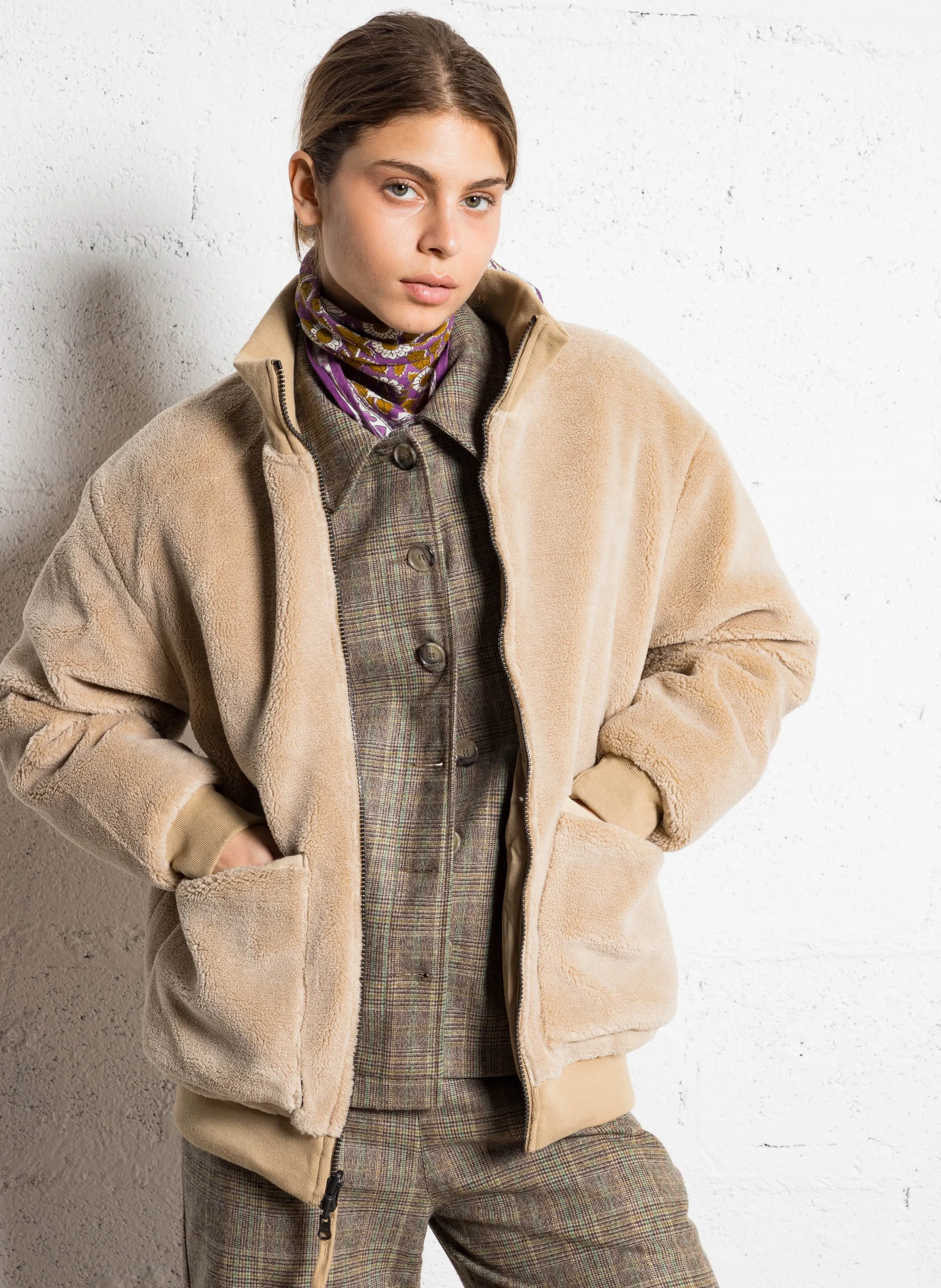  TAION   Giacca diritta reversibile con collo alto | Beige
