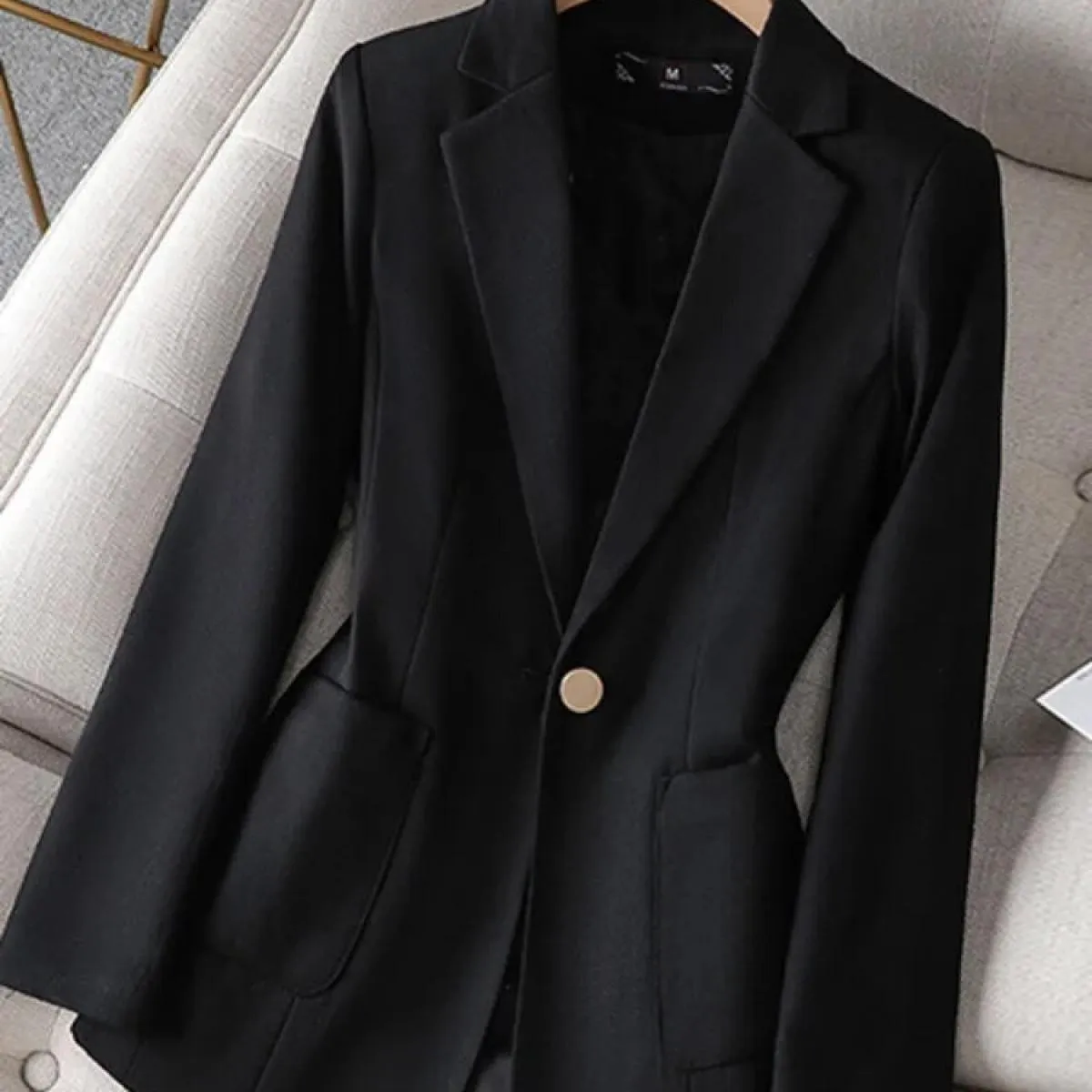 Xfpv Cappotto da donna con bottone singolo nero ispessito a maniche lunghe Blazer Temperamento Moda Nuova marea Autunno 2023 Sm8